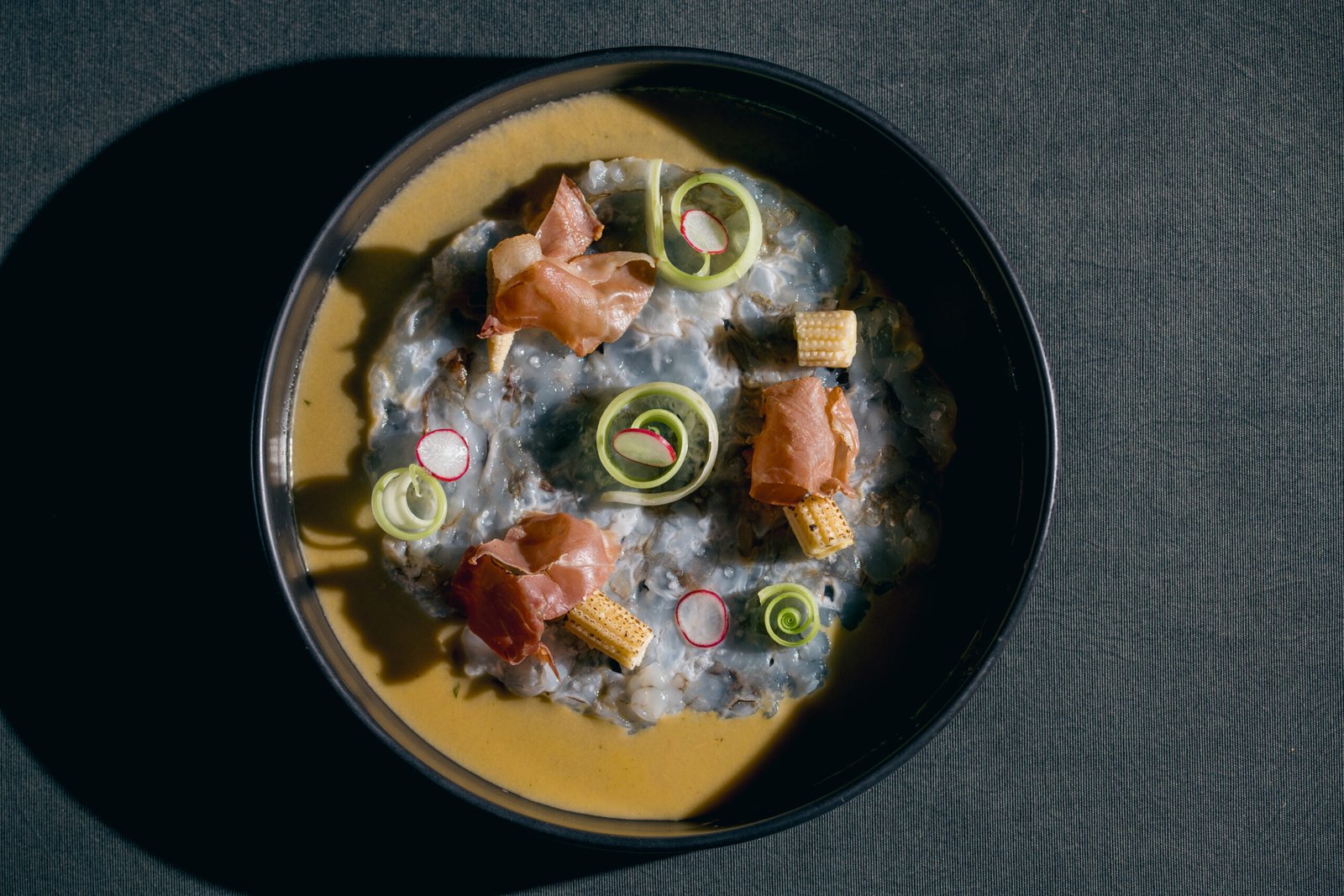 tiradito mediterrâneo - foto