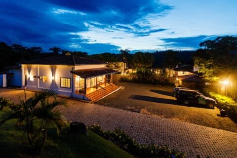 destination weddings