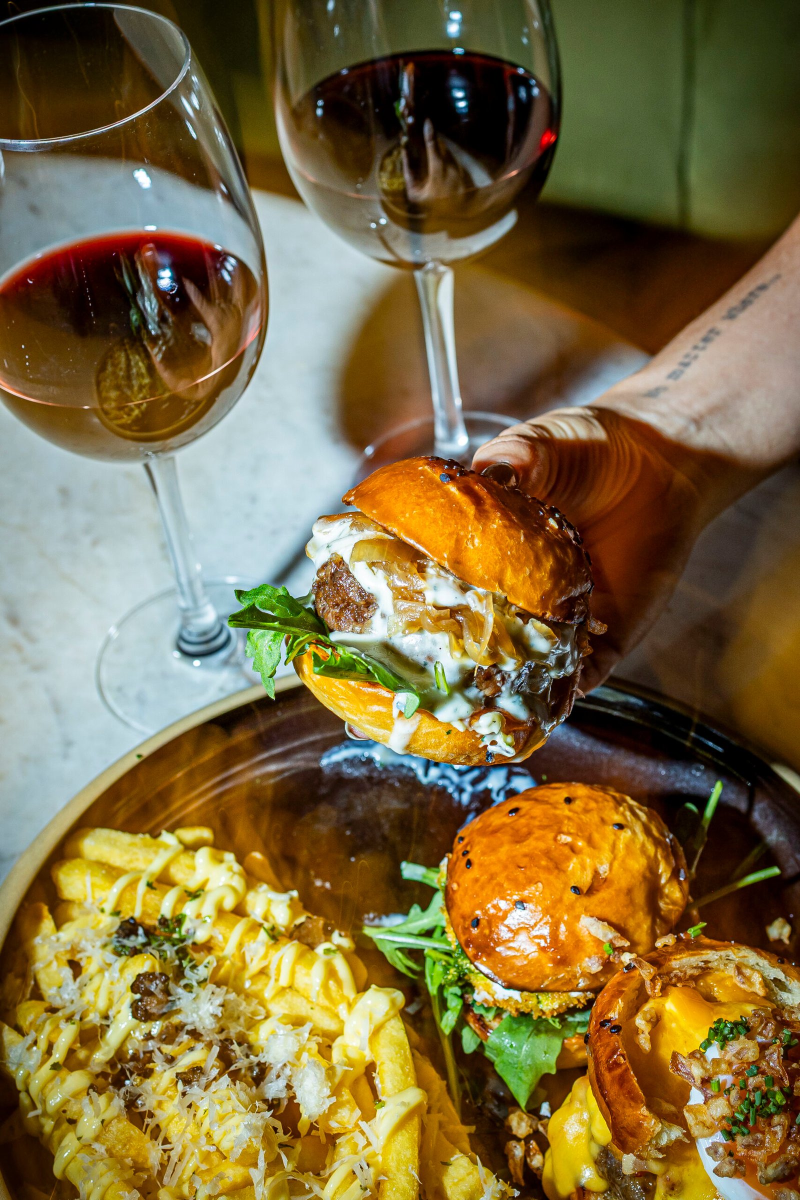 mini trio de burgers - foto