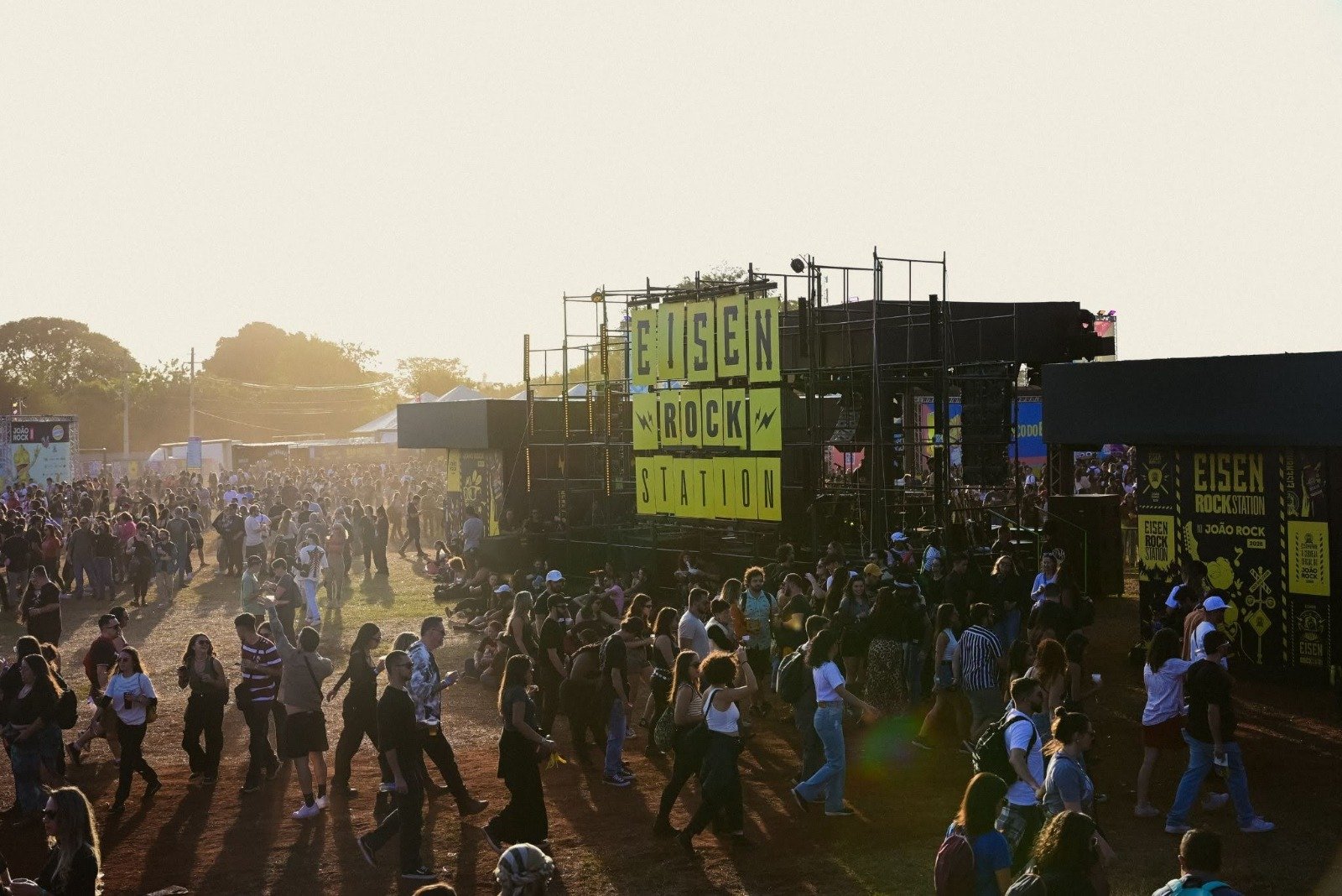 Eisen Rock Station - foto