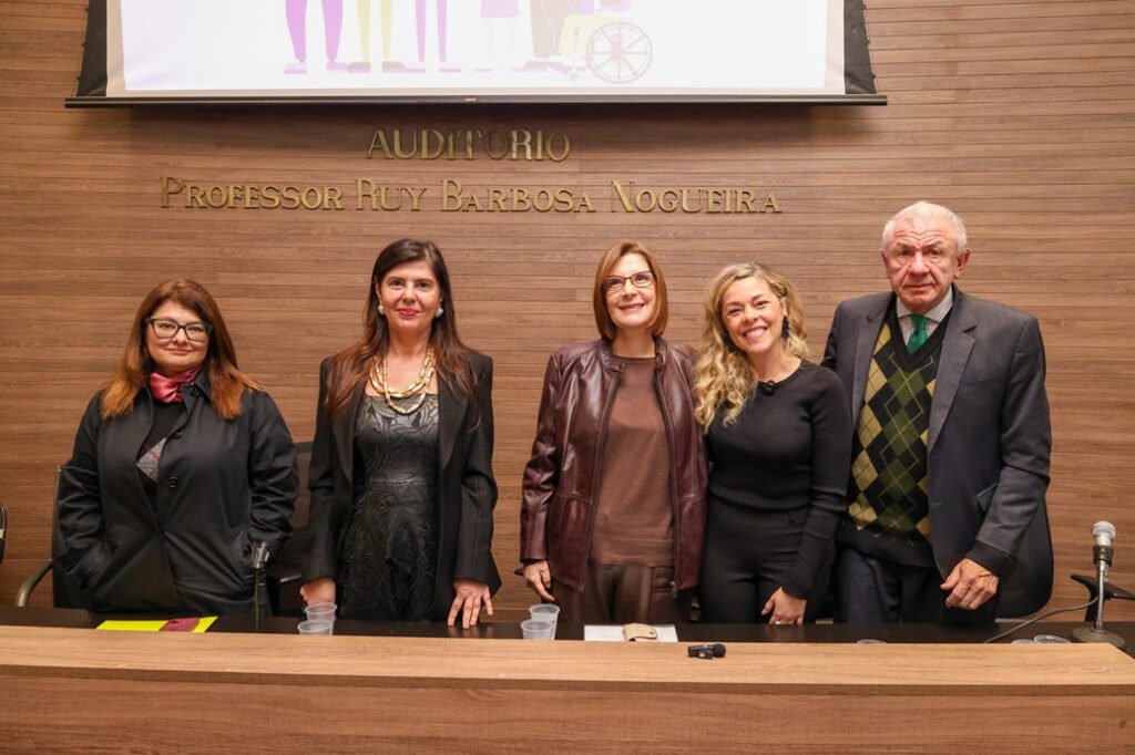 Mais Mulheres na Política