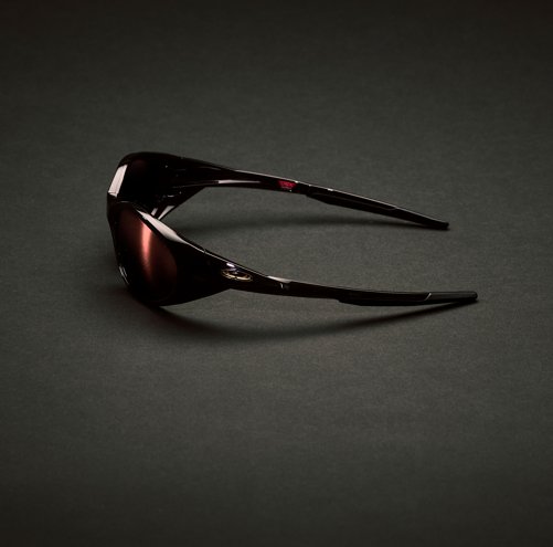 Oakley e Travis Scott - foto