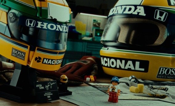 marca Senna e LEGO
